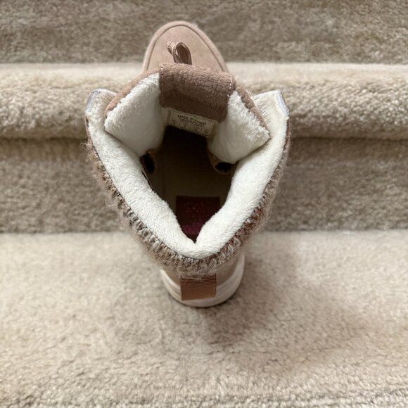 Roxy Winter Boots - Picture 8 of 11